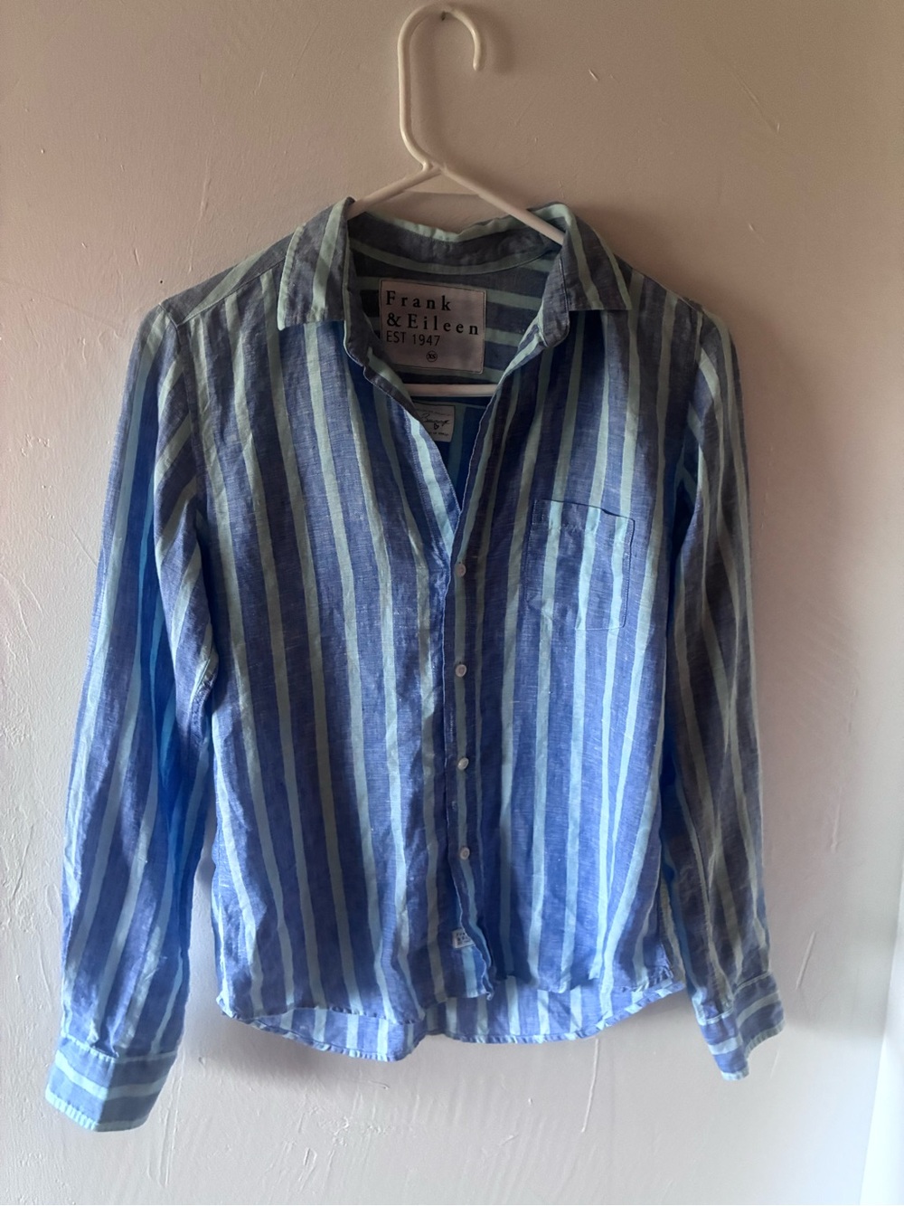 Frank & Eileen Blue 100% Linen Striped Barry Button Up XS EUC